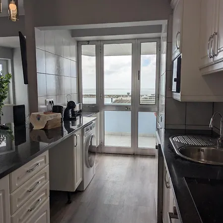 Sea View 3 Bedroom Apartmán